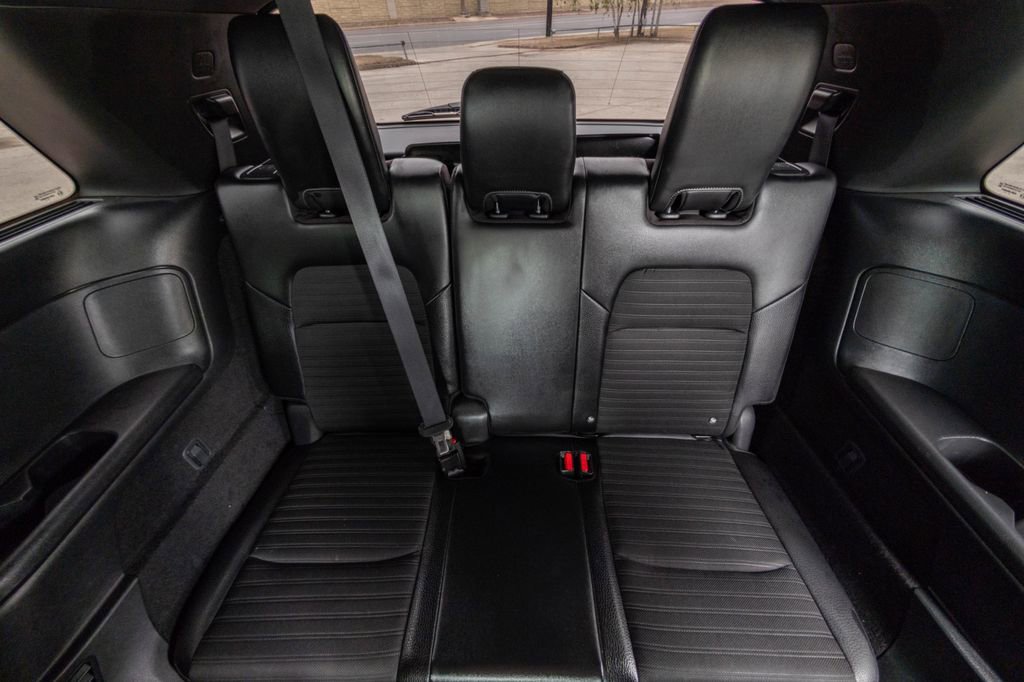 Used 2025 Nissan Pathfinder Rock Creek AWD/4WD image 15