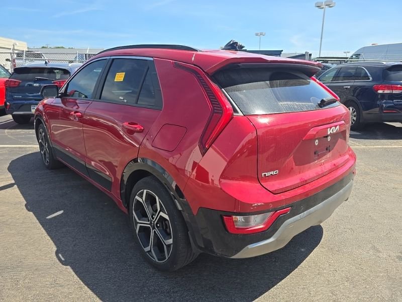 Certified 2024 Kia Niro EX Touring FWD image 6