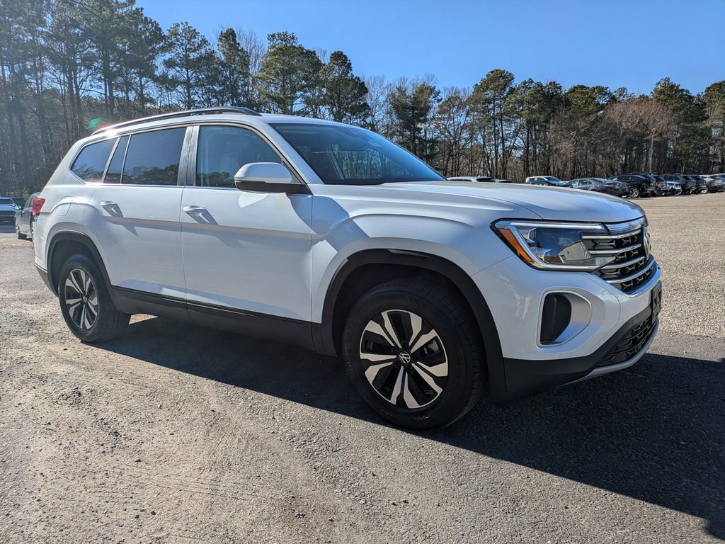 New 2026 Volkswagen Atlas SE image 2
