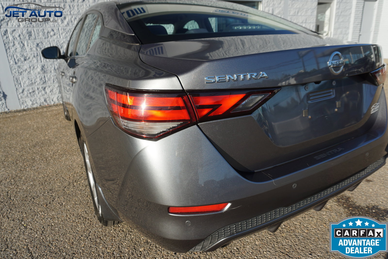 Used 2021 Nissan Sentra SR FWD image 9