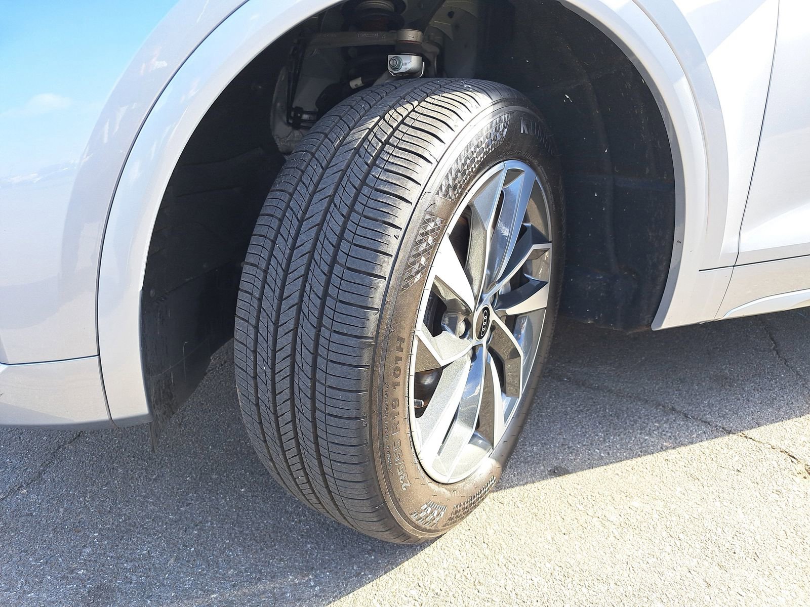 Used 2023 Audi Q5 2.0T Premium w/ Convenience Package image 36