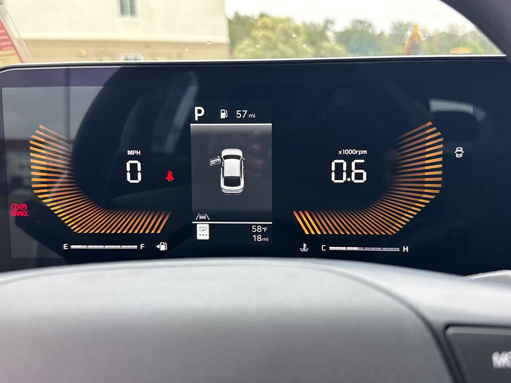 New 2025 Kia K4 FWD image 26