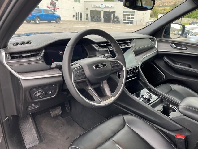 Used 2024 Jeep Grand Cherokee Limited 4xe image 13