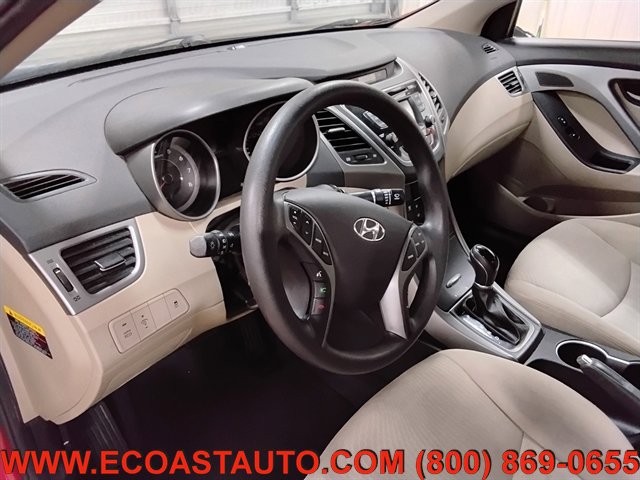 Used 2014 Hyundai Elantra SE w/ Option Group 02 image 11