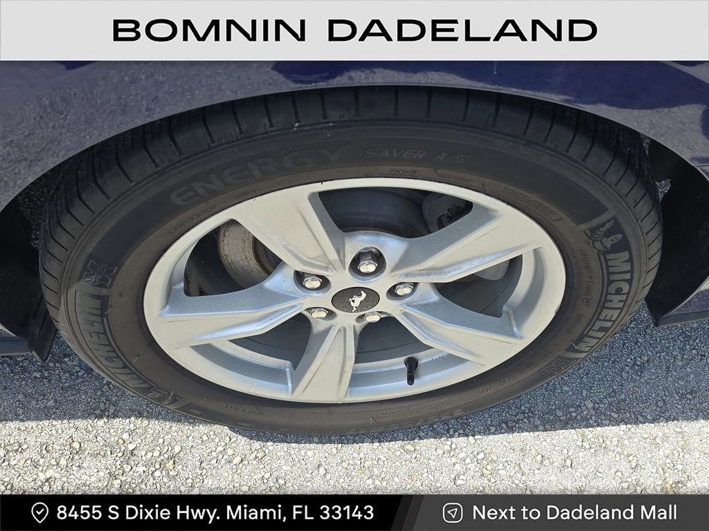 Used 2020 Ford Mustang Convertible image 9