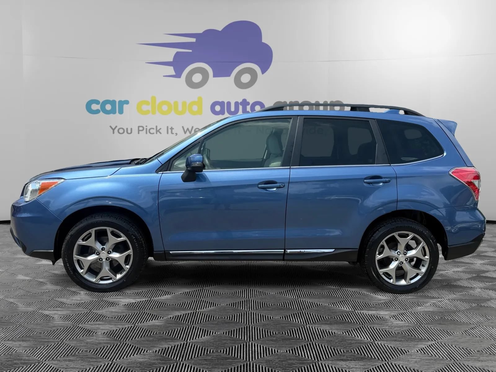 Used 2016 Subaru Forester 2.5i Touring w/ Eyesight & Navigation System AWD/4WD image 2