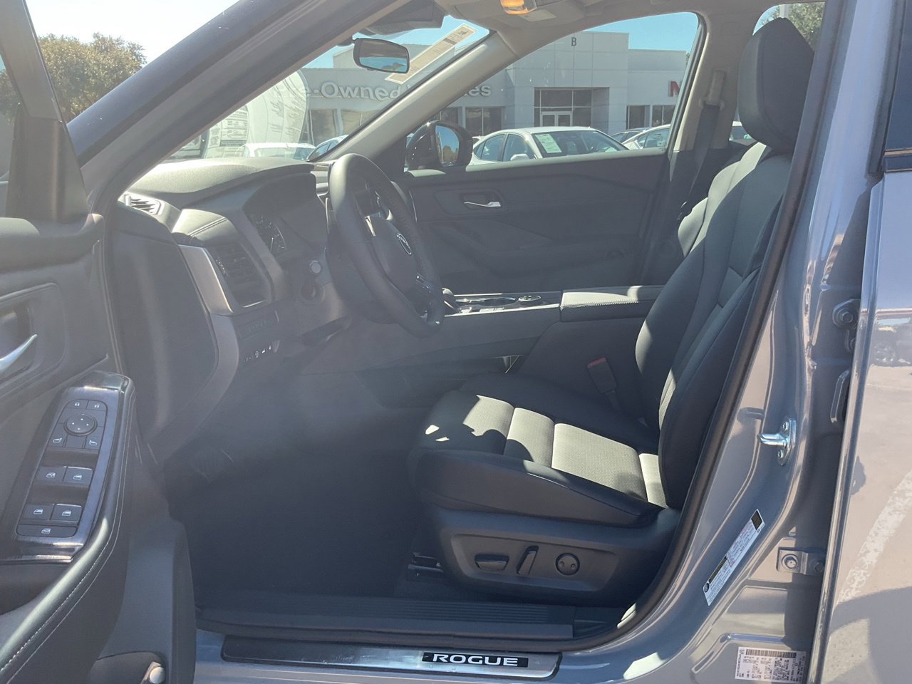 New 2027 Nissan Rogue Dark Armor AWD/4WD image 8