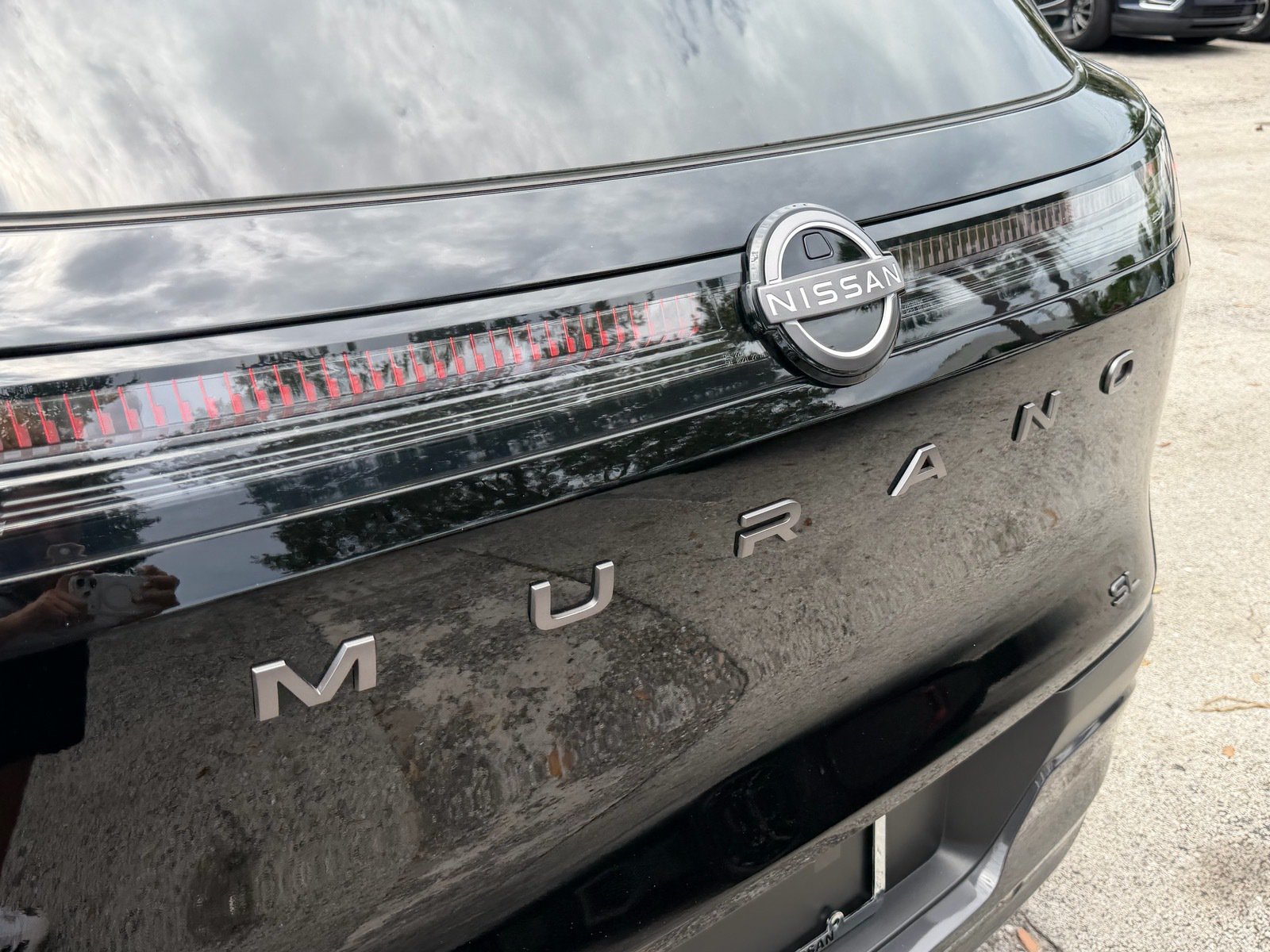 Certified 2025 Nissan Murano SL w/ Cargo Package AWD/4WD image 14