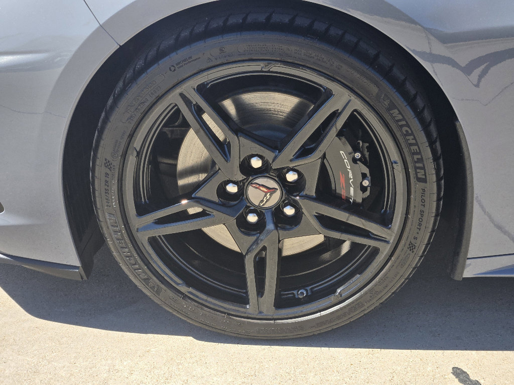 Used 2024 Chevrolet Corvette Stingray Coupe w/ Z51 Performance Package image 14