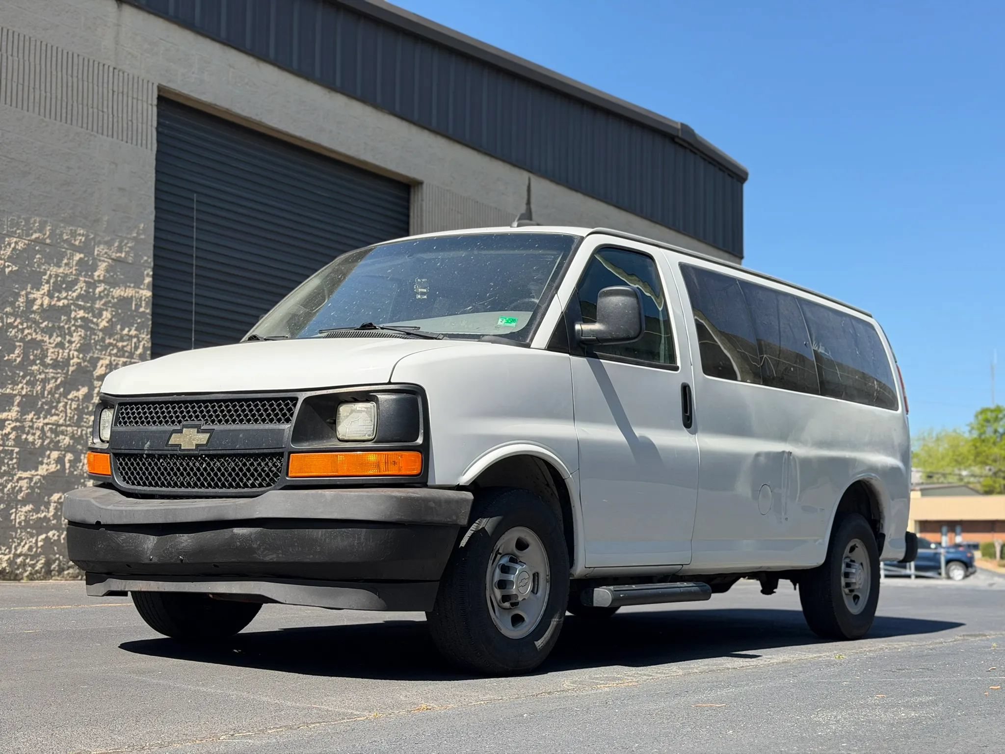 Used 2017 Chevrolet Express 2500 LS RWD image 33