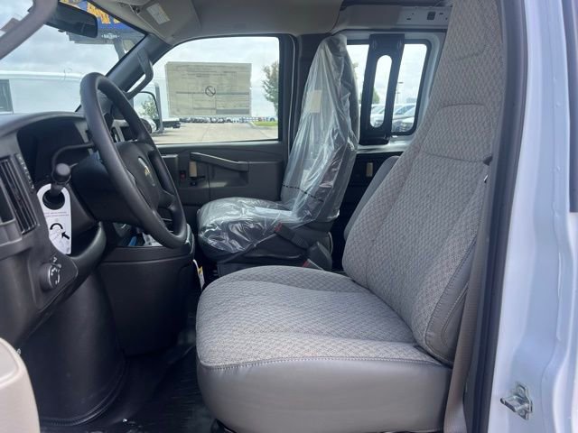 New 2025 Chevrolet Express 2500 RWD image 11