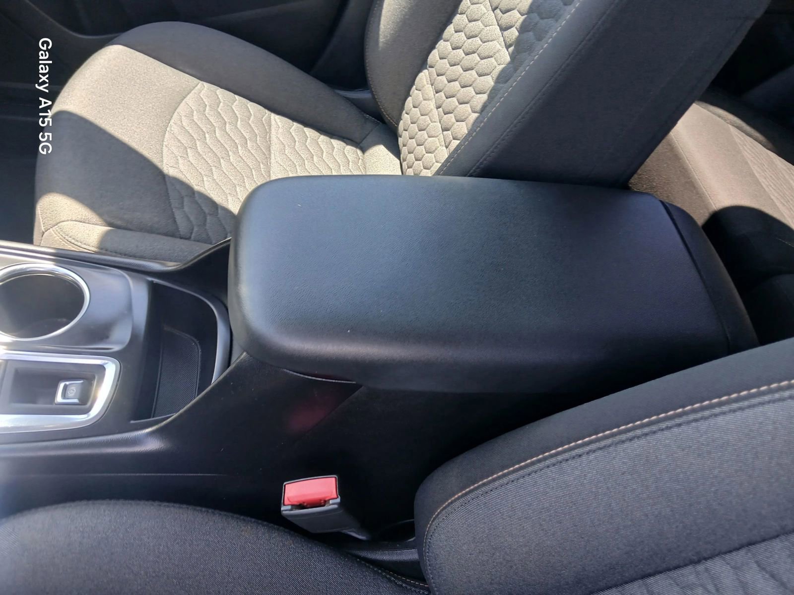 Used 2021 Chevrolet Equinox LT image 8