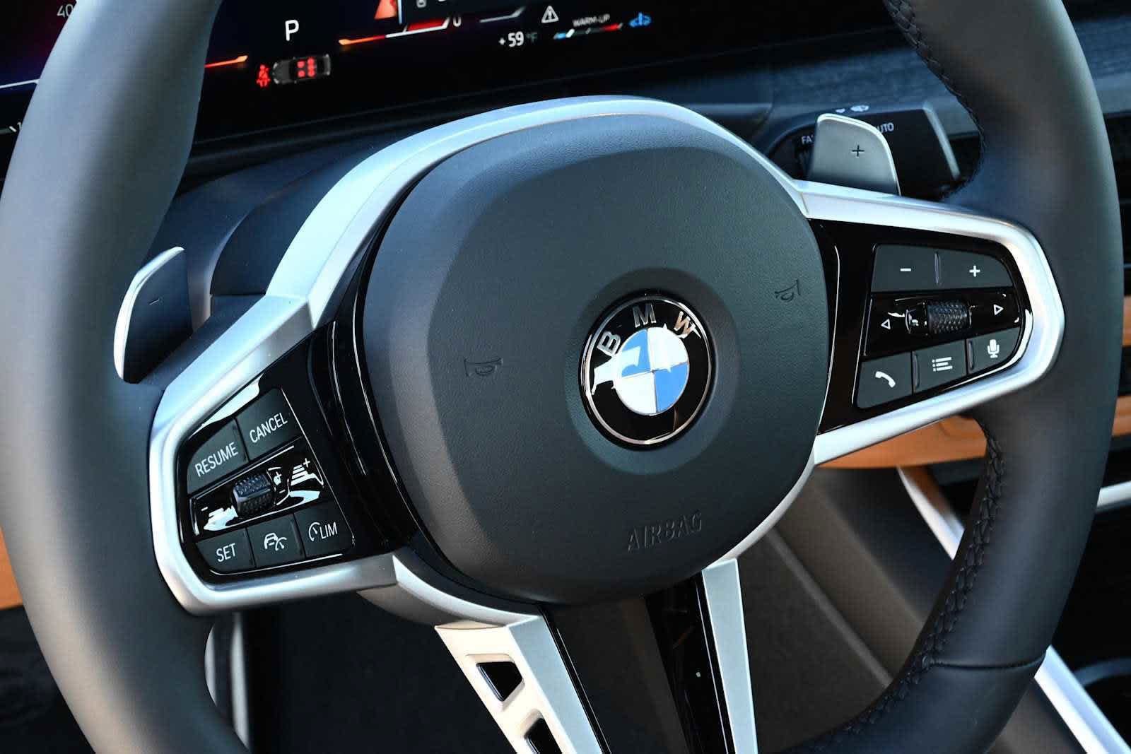 Used 2026 BMW 330i Sedan w/ M Sport Package RWD image 20