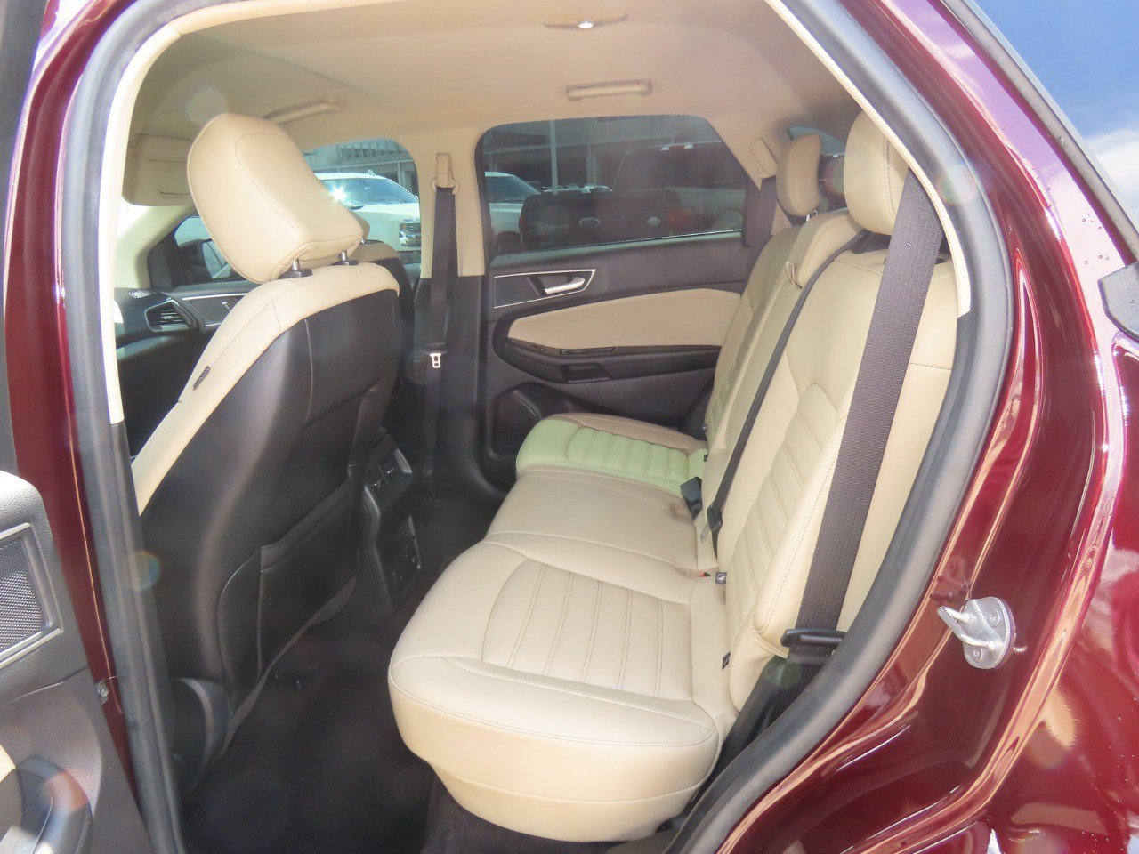 Used 2020 Ford Edge SEL w/ Convenience Package FWD image 21