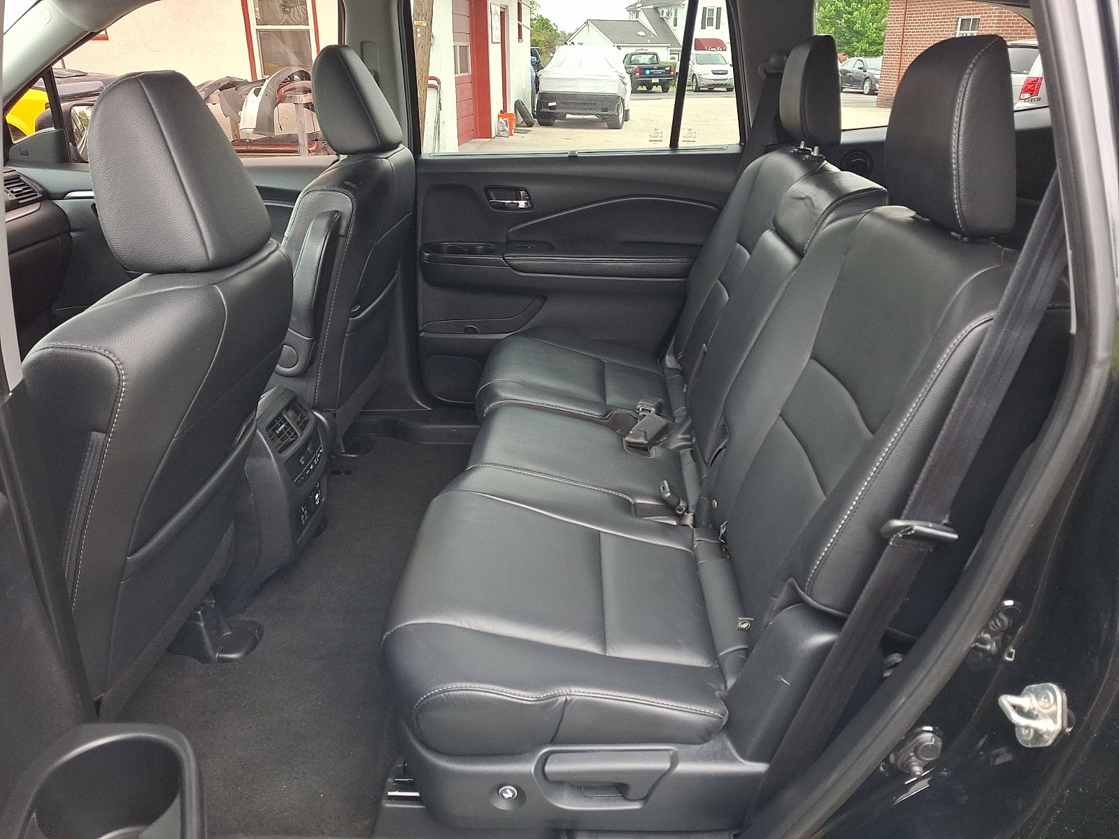 Used 2019 Honda Pilot EX-L image 11