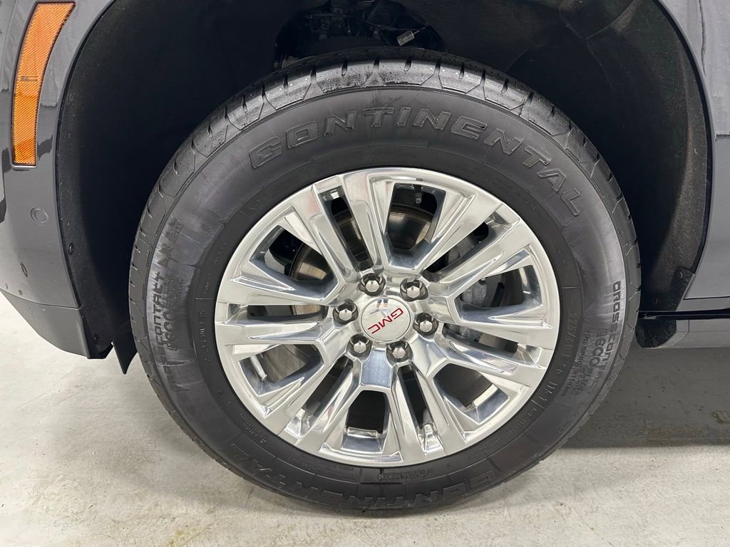Used 2025 GMC Yukon XL Denali w/ Sun & Power Step Package AWD/4WD image 62