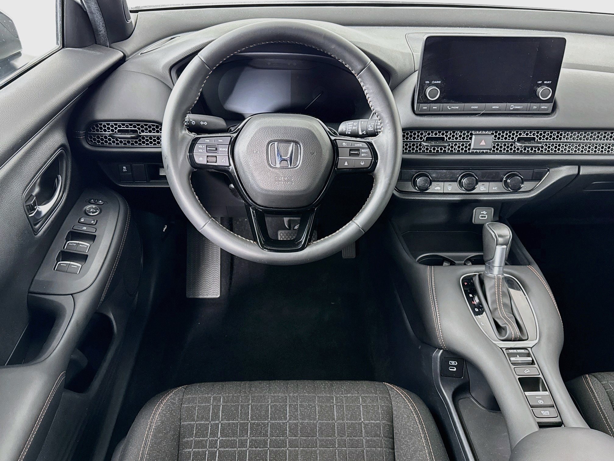 Certified 2024 Honda HR-V Sport image 21