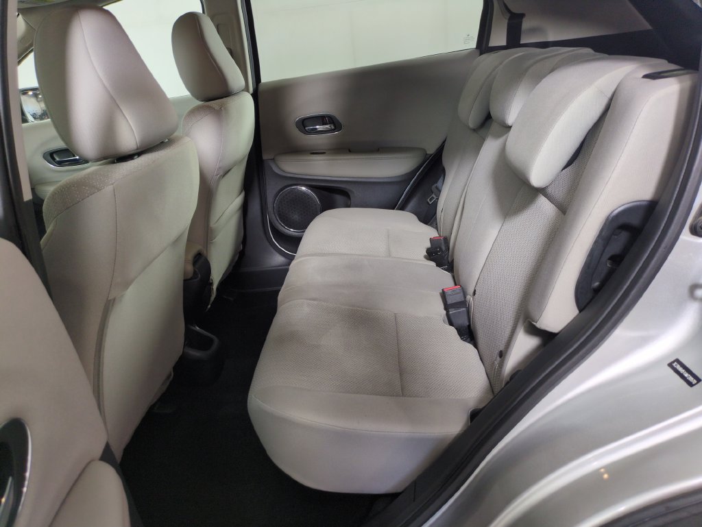Used 2016 Honda HR-V EX image 29