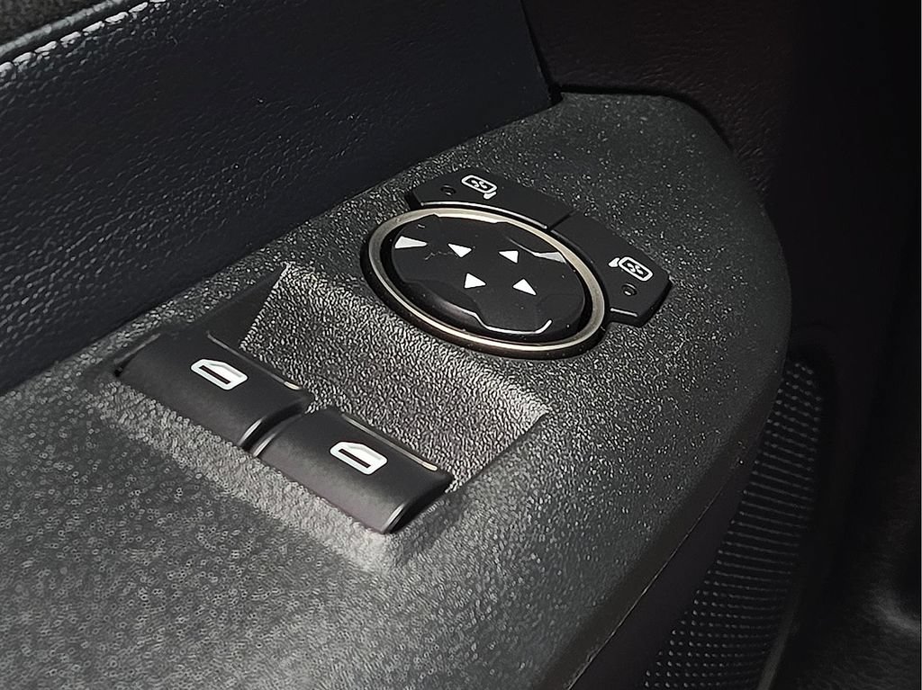 Used 2017 Ford Mustang Shelby GT350 RWD image 17