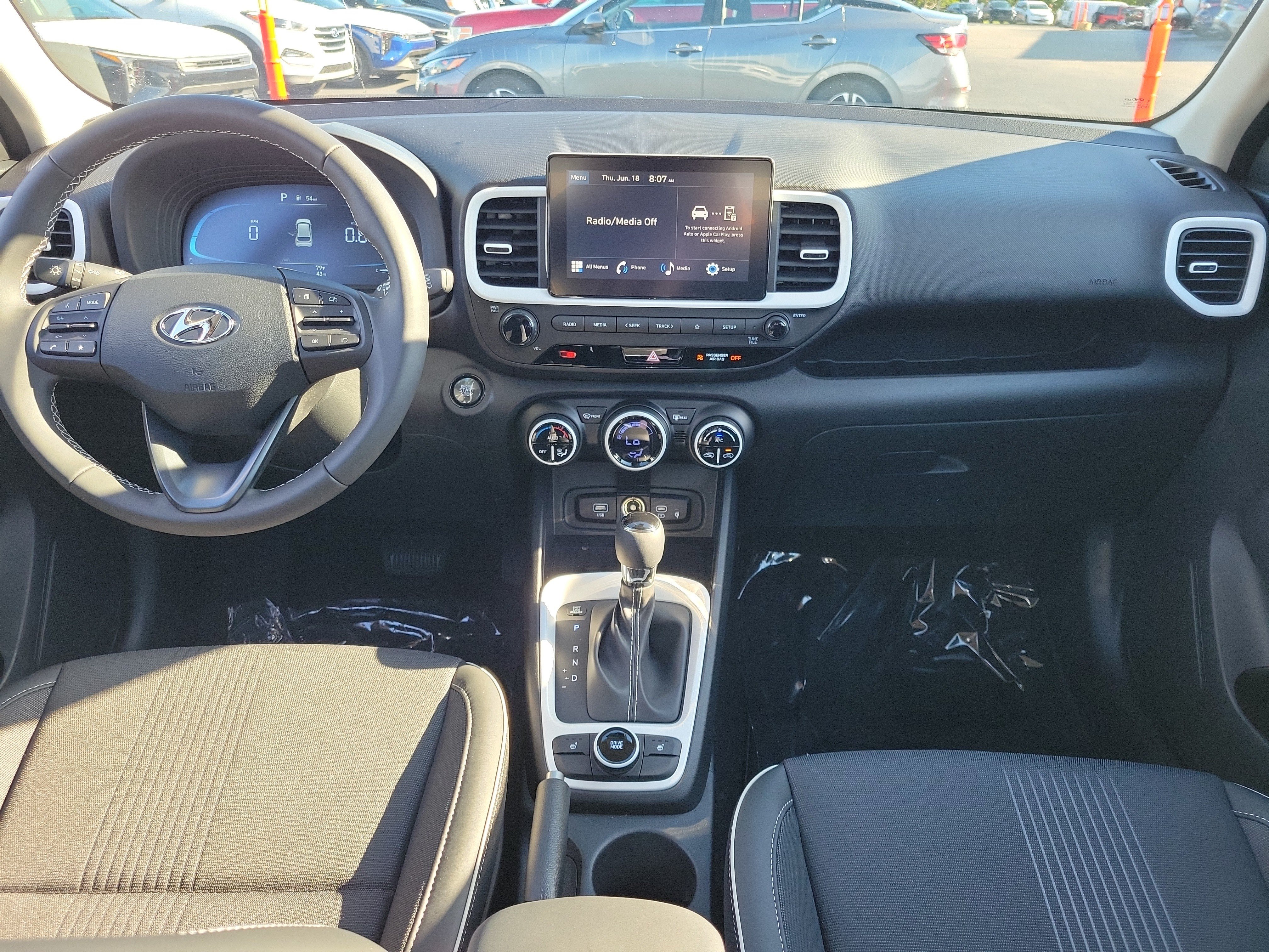 New 2026 Hyundai Venue SEL FWD image 7