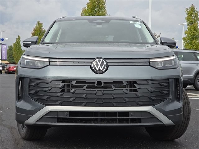 New 2025 Volkswagen Tiguan S AWD/4WD image 8