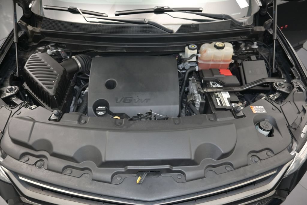 Used 2020 Chevrolet Traverse Premier w/ Redline Edition FWD image 17