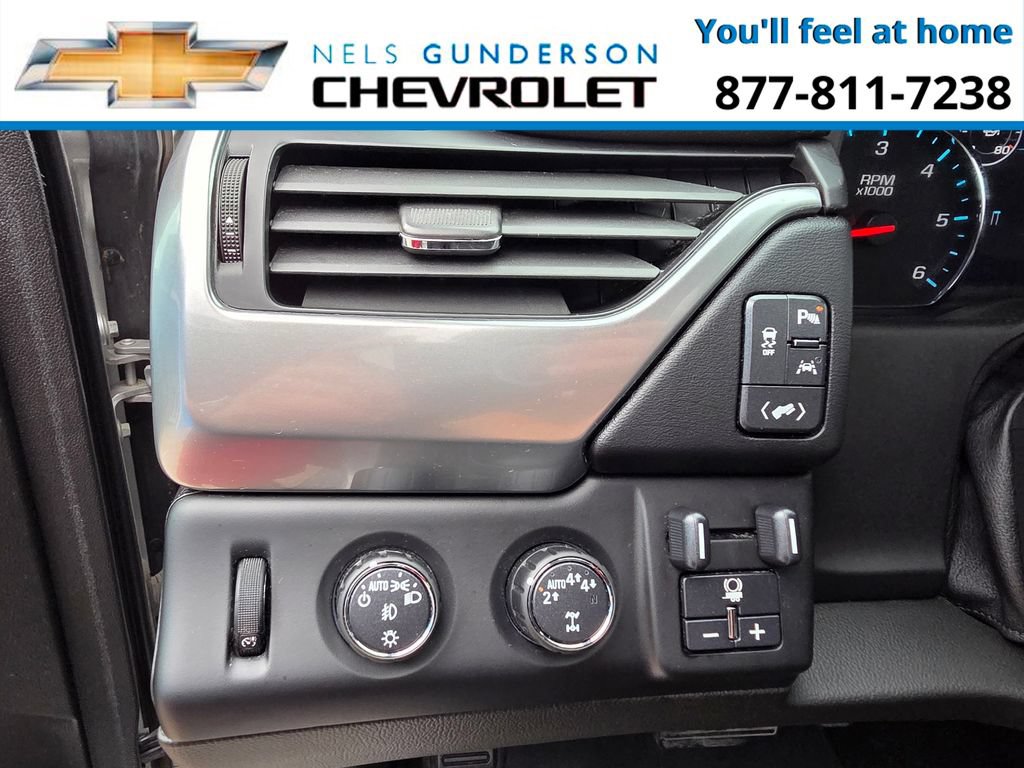 Used 2017 Chevrolet Tahoe LT AWD/4WD image 28