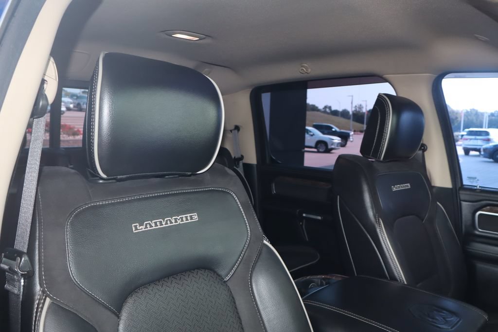 Used 2019 RAM 1500 Laramie AWD/4WD image 43
