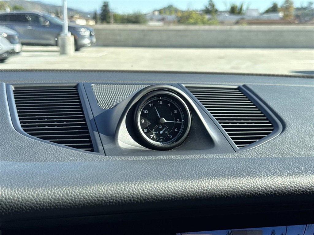 Used 2024 Porsche Macan S image 29