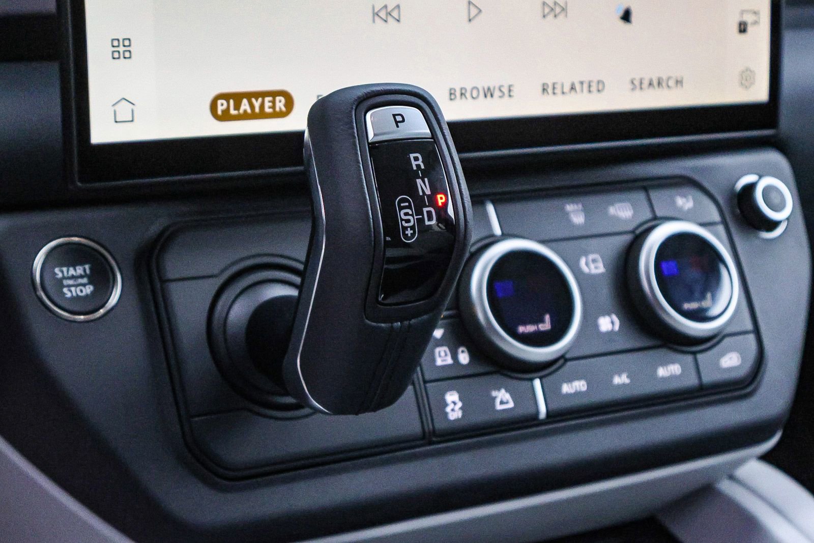 New 2026 Land Rover Defender 110 X-Dynamic SE image 29