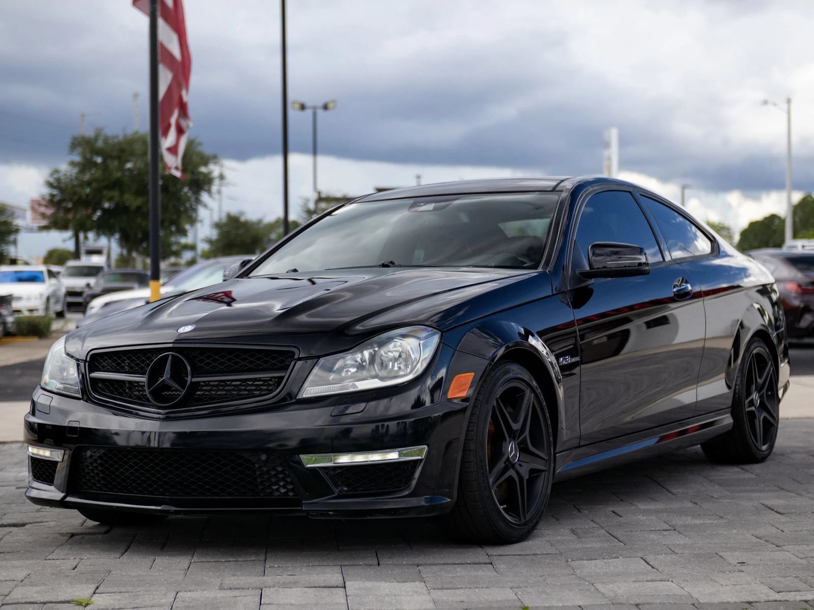 Used 2012 Mercedes-Benz C 63 AMG Coupe w/ Comand Single Disc Pkg image 6