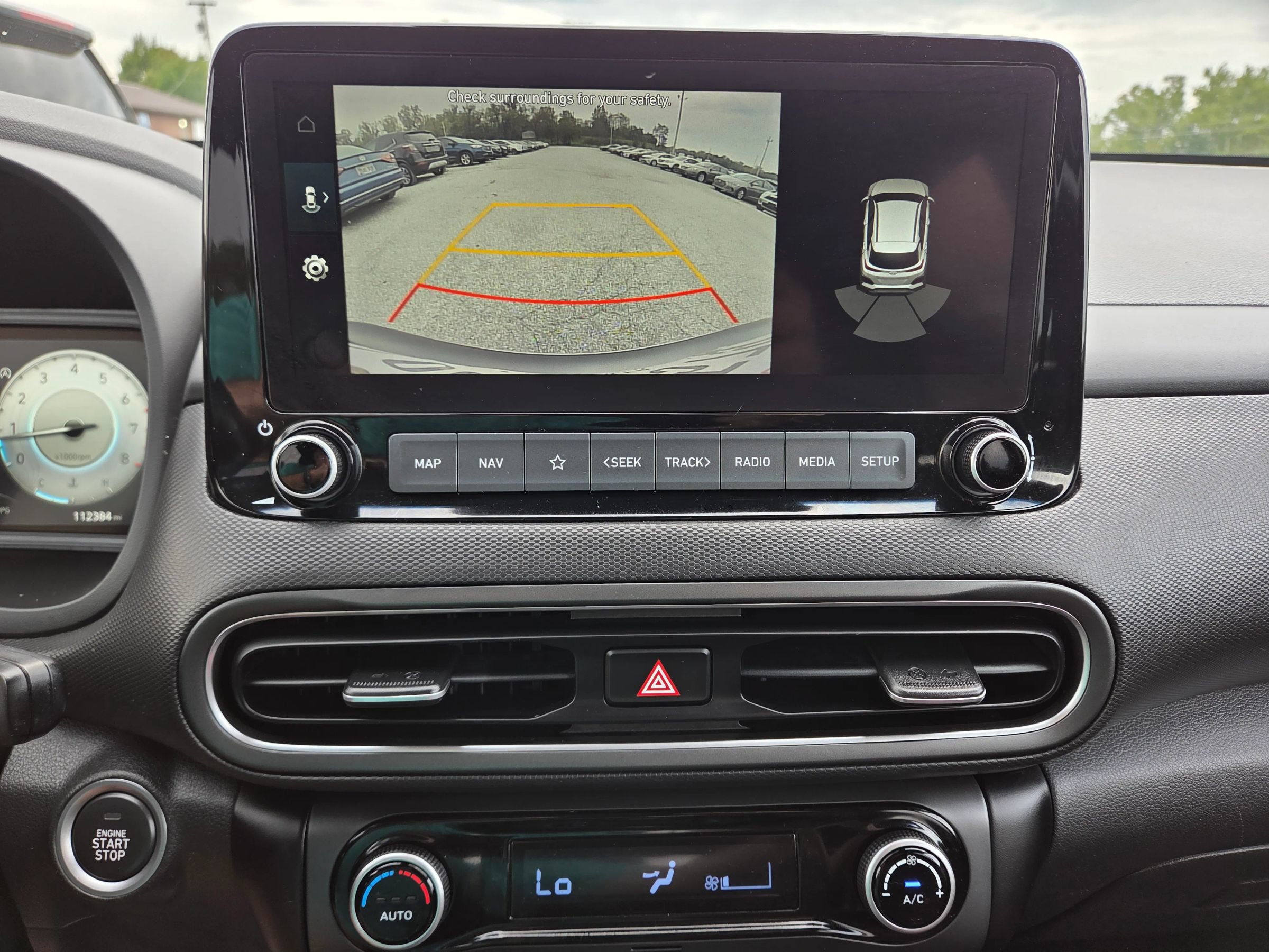 Used 2022 Hyundai Kona Limited FWD image 9