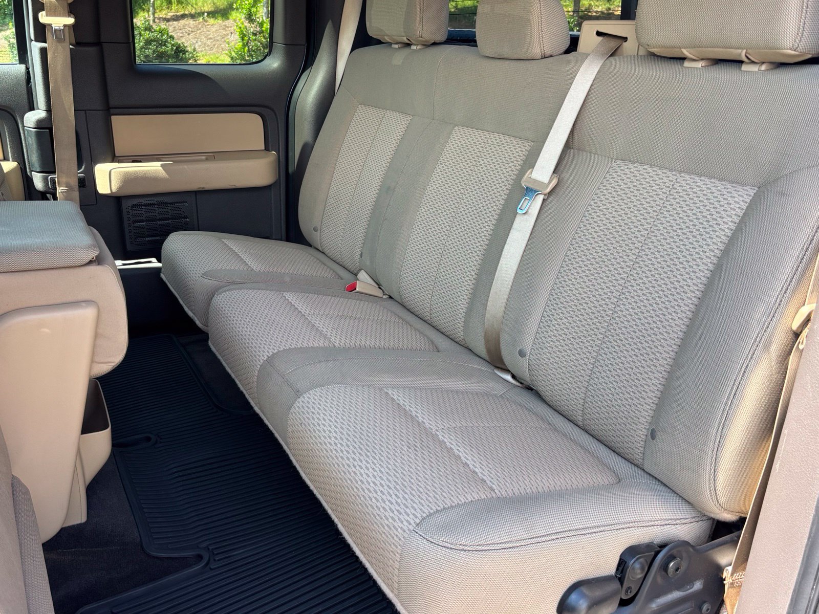 Used 2014 Ford F150 XLT w/ XLT Convenience Package RWD image 14