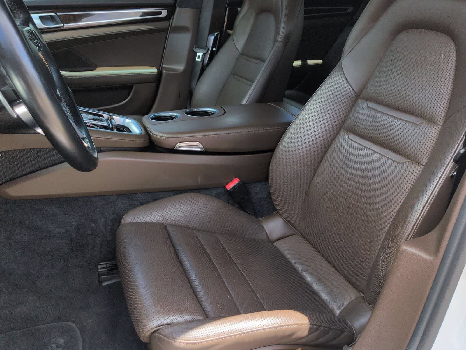 Used 2018 Porsche Panamera Turbo AWD/4WD image 17
