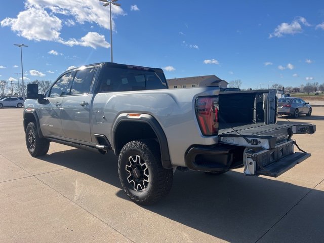 Used 2025 GMC Sierra 2500 AT4X w/ Snow Plow Prep/Camper Package image 8