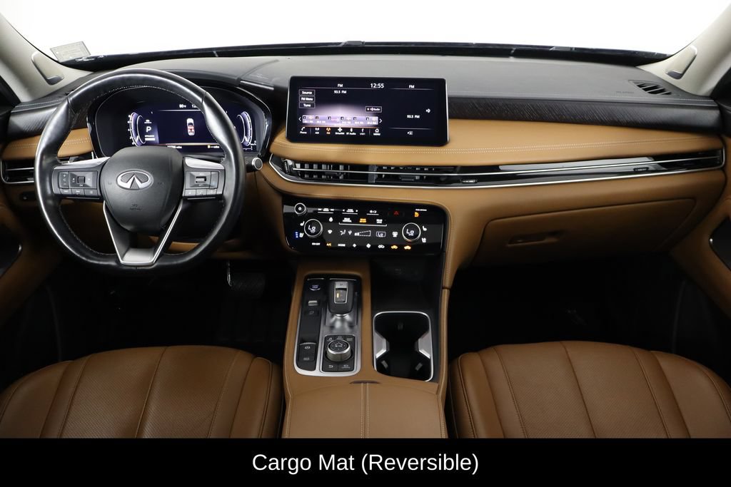 Used 2023 INFINITI QX60 Sensory w/ Cargo Package FWD image 13