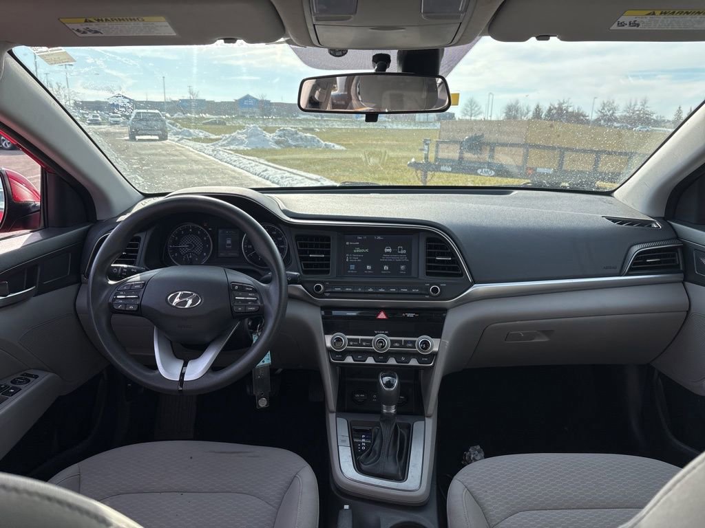 Used 2020 Hyundai Elantra SEL image 16