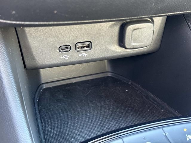 Used 2025 Buick Envista Sport Touring w/ Advanced Safety Package image 25