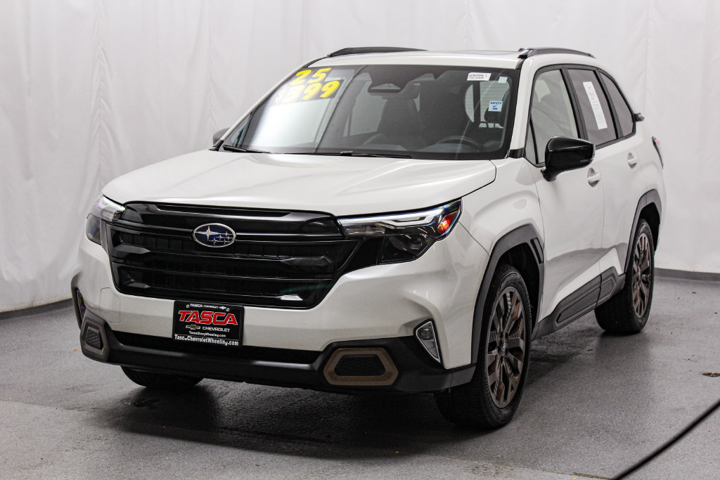 Used 2025 Subaru Forester Sport AWD/4WD image 5