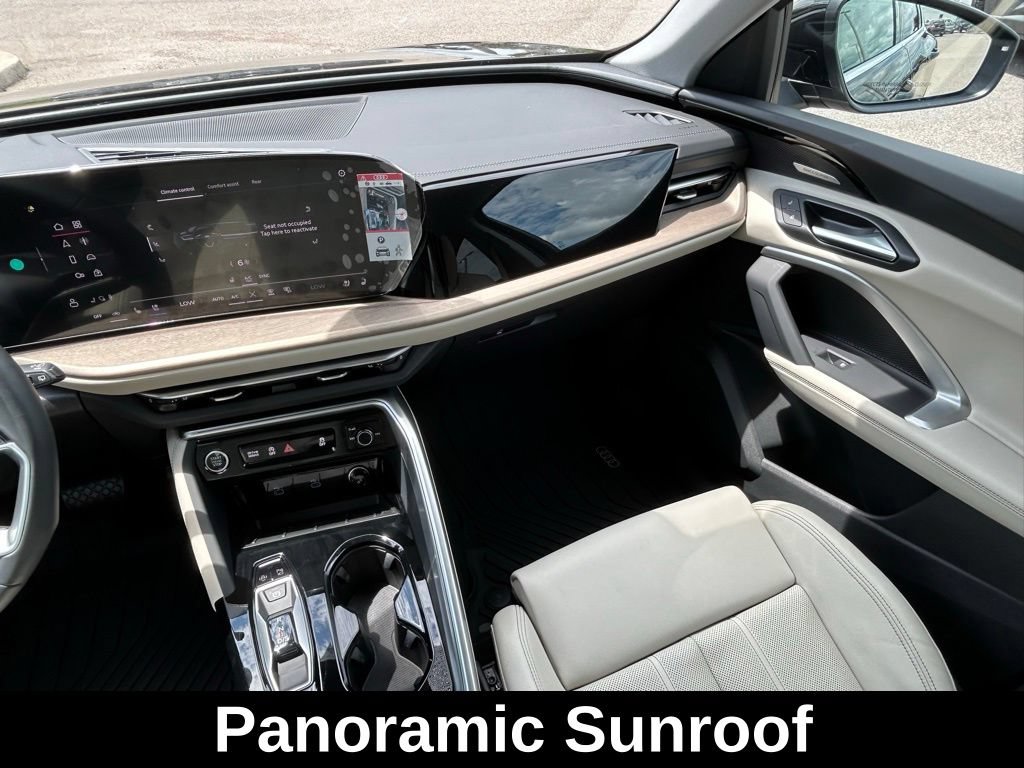 Certified 2025 Audi Q5 Premium AWD/4WD image 12