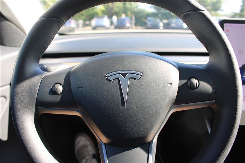 Used 2020 Tesla Model 3 Long Range AWD/4WD image 11