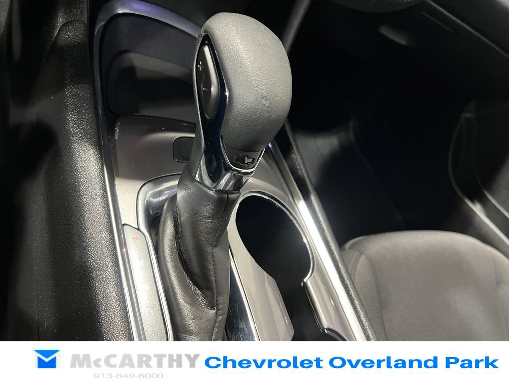 Used 2021 Chevrolet Malibu LT image 19