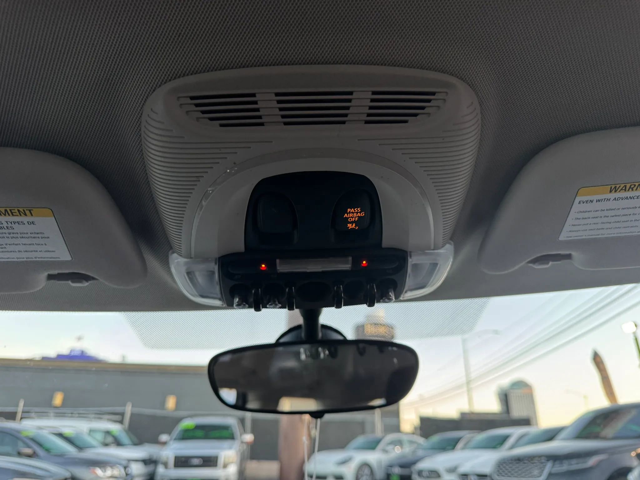 Used 2017 MINI Cooper 2-Door Hardtop image 26