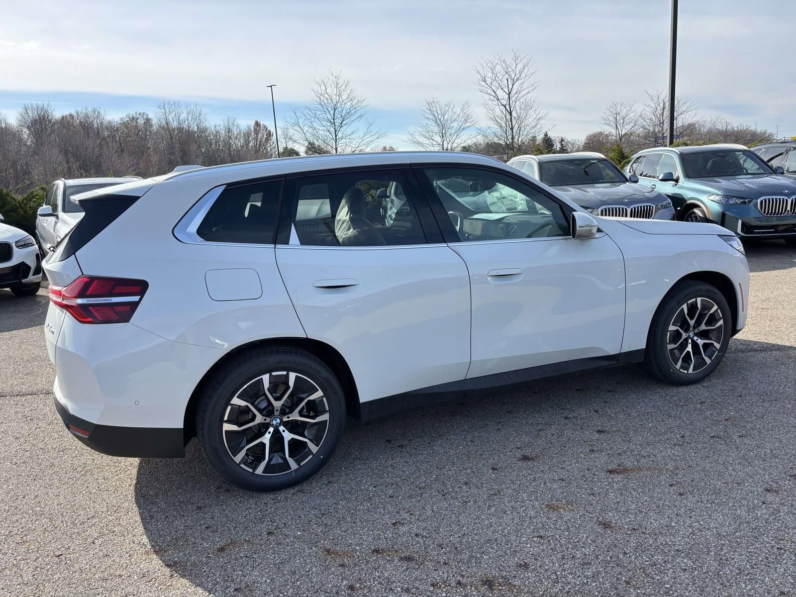 Used 2026 BMW X3 xDrive30i w/ Convenience Package AWD/4WD image 8