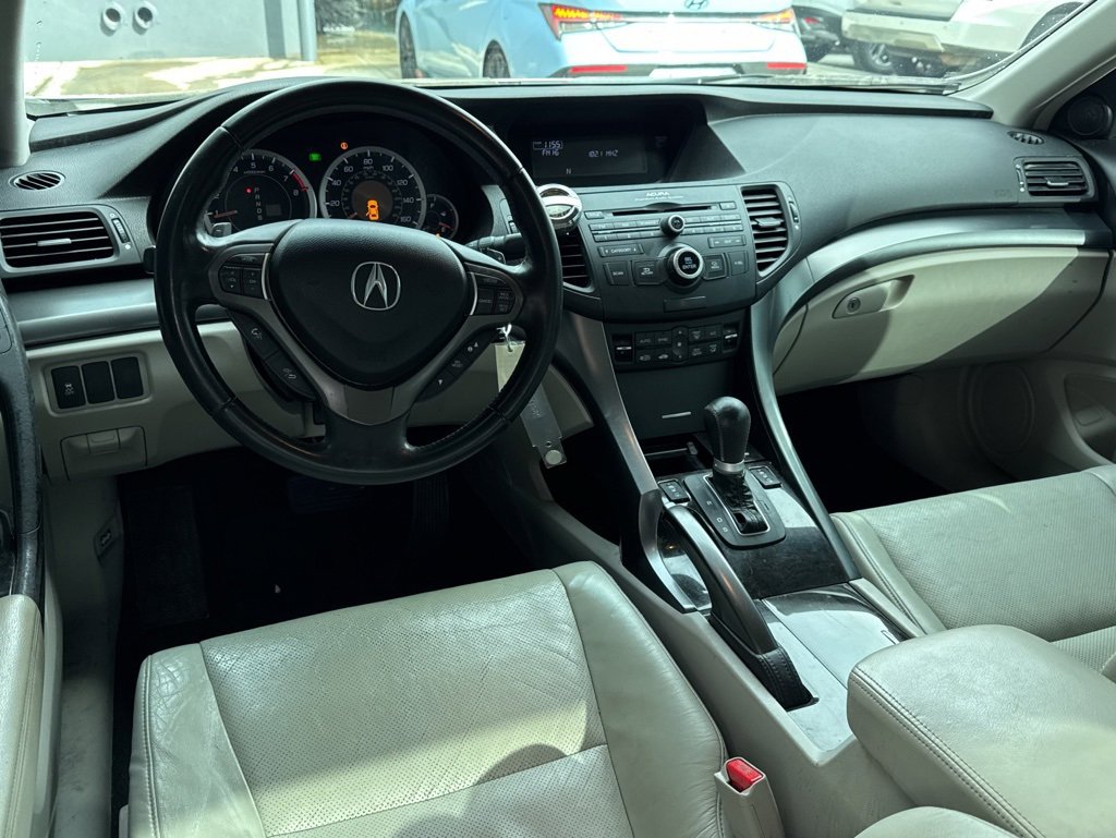 Used 2011 Acura TSX Sedan image 2