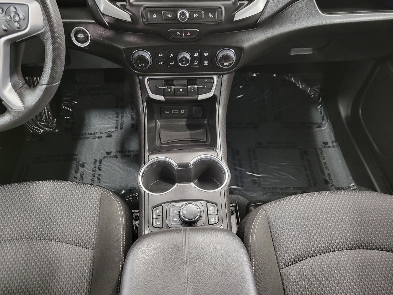 Used 2023 GMC Terrain SLE w/ Driver Convenience Package AWD/4WD image 17