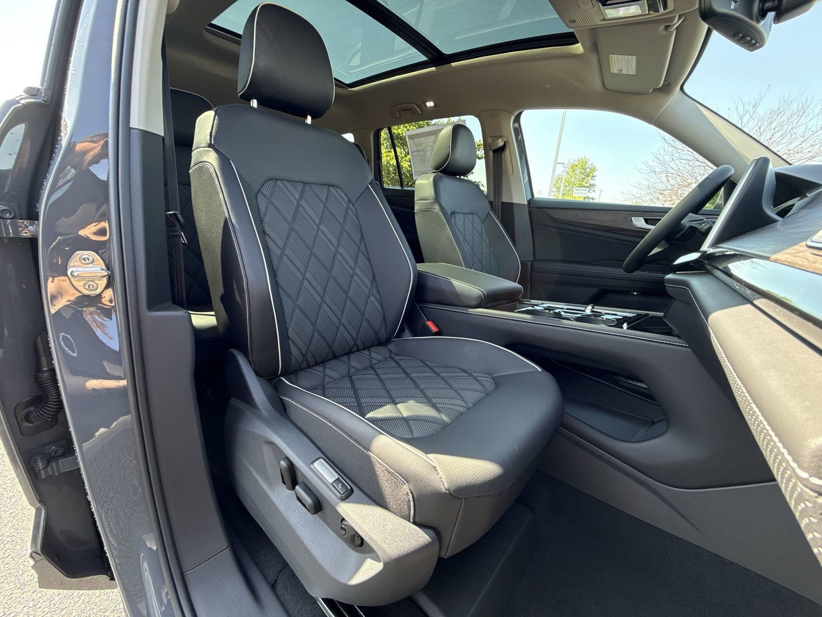 New 2026 Volkswagen Atlas SEL Premium R-Line image 27