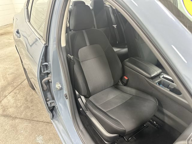 Used 2024 Nissan Altima 2.5 SR FWD image 16