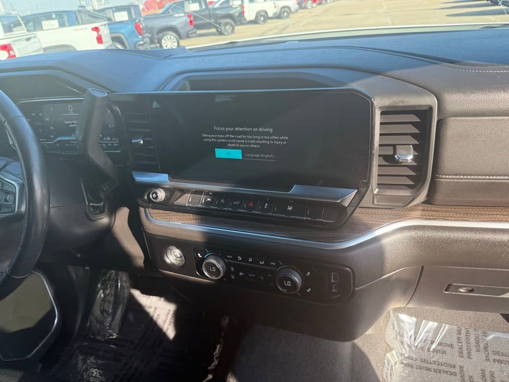 Used 2023 Chevrolet Silverado 1500 LT image 46