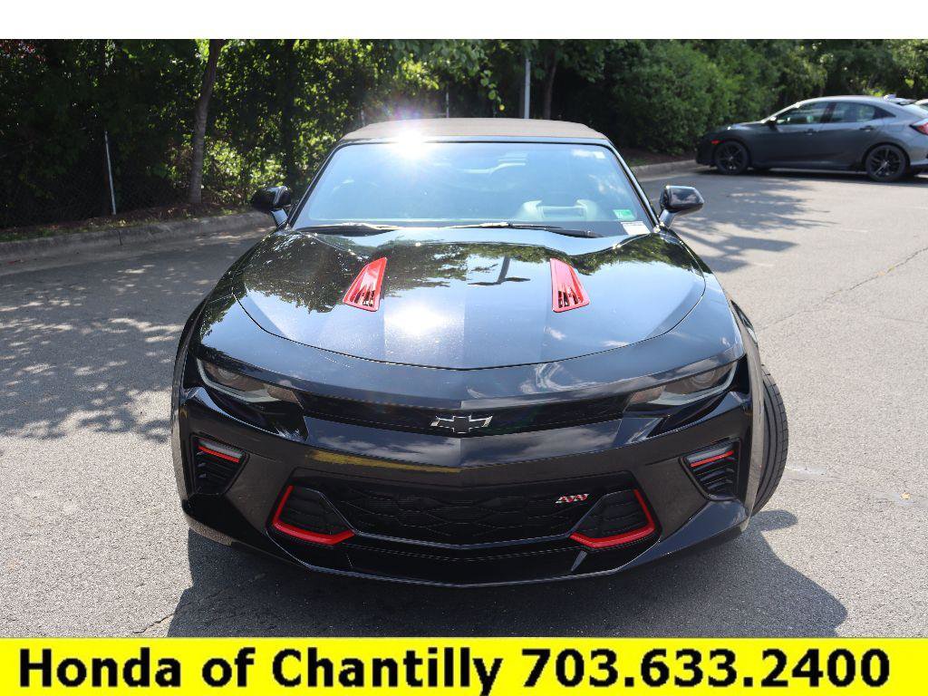 Used 2018 Chevrolet Camaro SS image 2